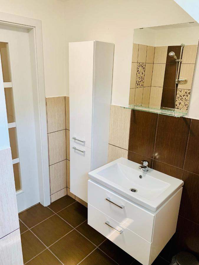 Apartmany Jetrichovice - Ceske Svycarsko Екстер'єр фото